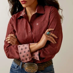 Ariat Ariat Women's Pinstripe Wrinkle Resist Kirby Stretch Button Down Shirt -Ariat Store ariat ariat womens pinstripe wrinkle resist kirby 1