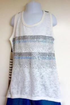 Vocal Vocal Girl's Tank C4 Size Medium