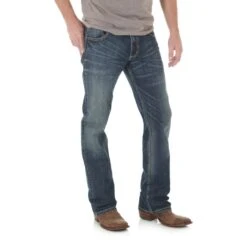 Wrangler Men's Wrangler Retro Slim Boot Jean WLT77LY