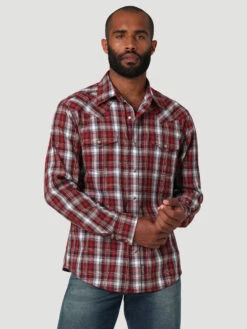 Wrangler Wrangler Men's Red Plaid Long Sleeve Shirt